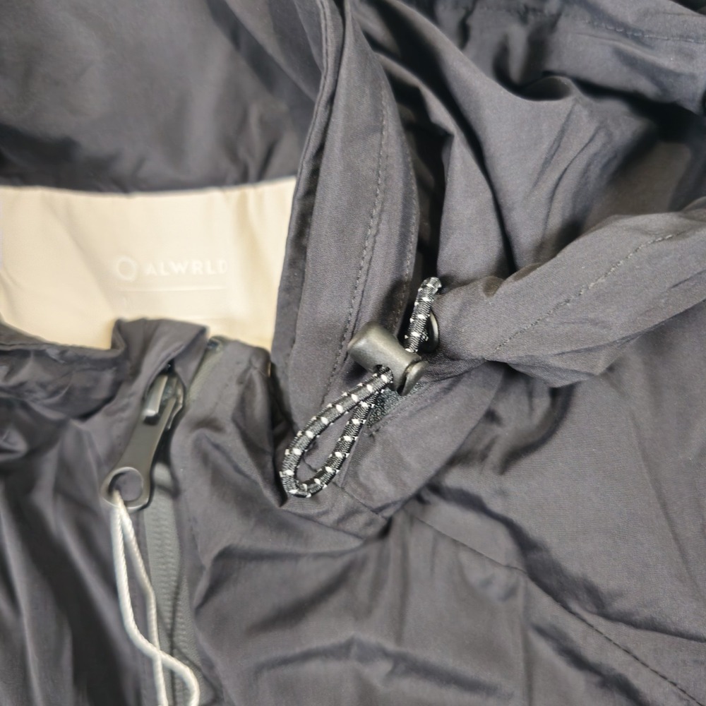 Alwrld Black Biodegradable Vest Full Zip Hooded Sleeveless Puffer Jacket Mens M - Picture 6 of 16